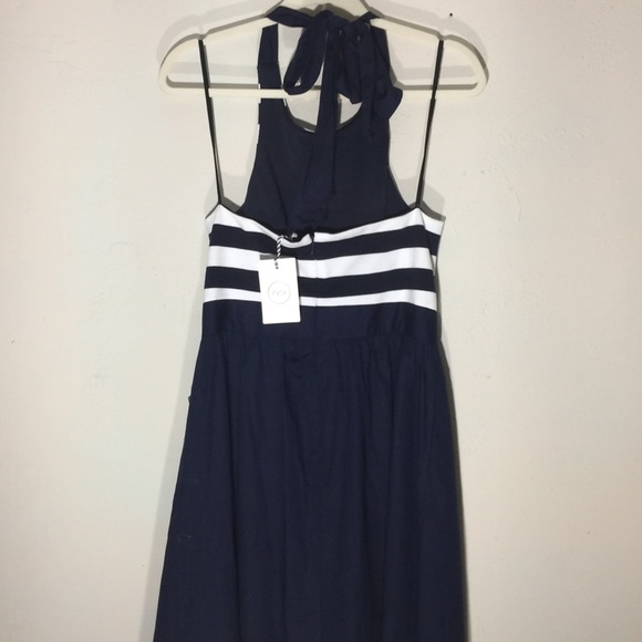 1901 | Striped Halter Dress - Picture 5 of 6
